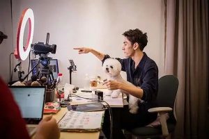 解码”种草消费”!